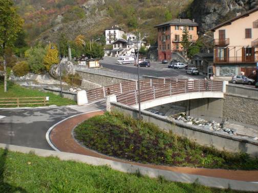 Tomatis Associati - Costruzione di nuovo ponte nell'abitato di Acceglio (Cuneo) - foto 02