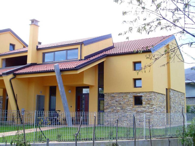 Tomatis Associati - Nuovo complesso residenziale "Residenza S.Andrea" in Dronero (Cuneo) - foto 02