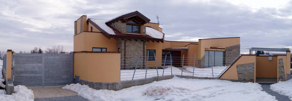 Tomatis Associati - Una nuova casa per Marina ed Enrico in Caraglio (Cuneo) - foto 01